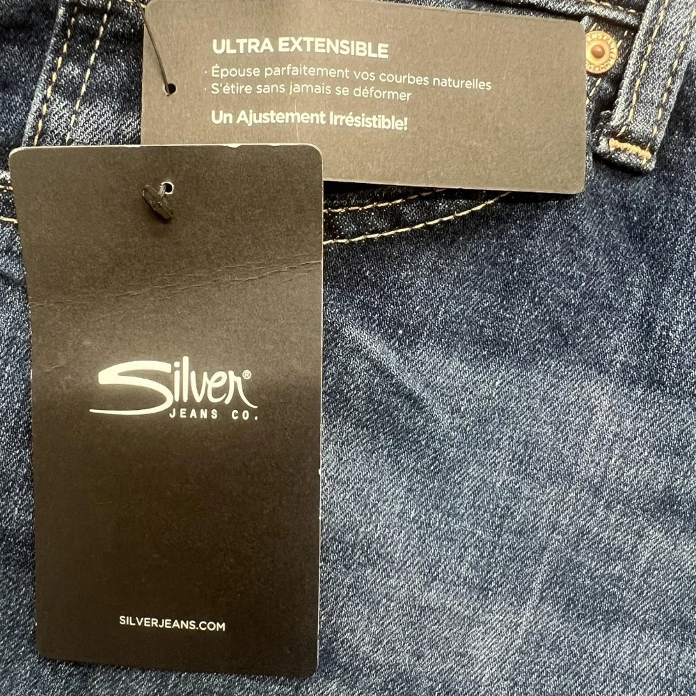 Silver Jeans Co Shorts Womens 22W Blue‎ Sure Thing Long Short High Rise Denim